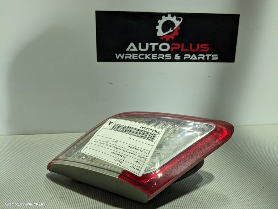 2010 Toyota Camry Rear Garnish