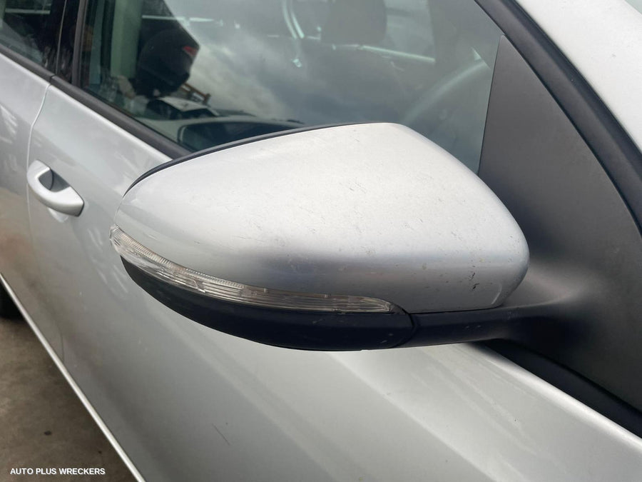 2012 Volkswagen Golf Rear Garnish