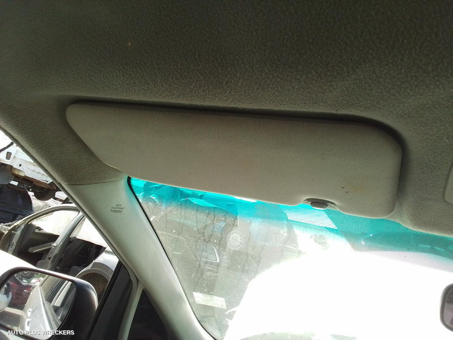 2006 Toyota Tarago Right Taillight