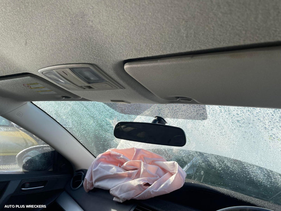 2013 Mazda 3 Right Front Door Window