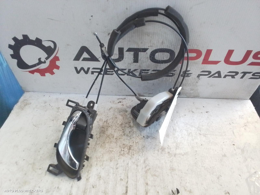 2012-2017 Nissan Pulsar Door Boot Gate Lock