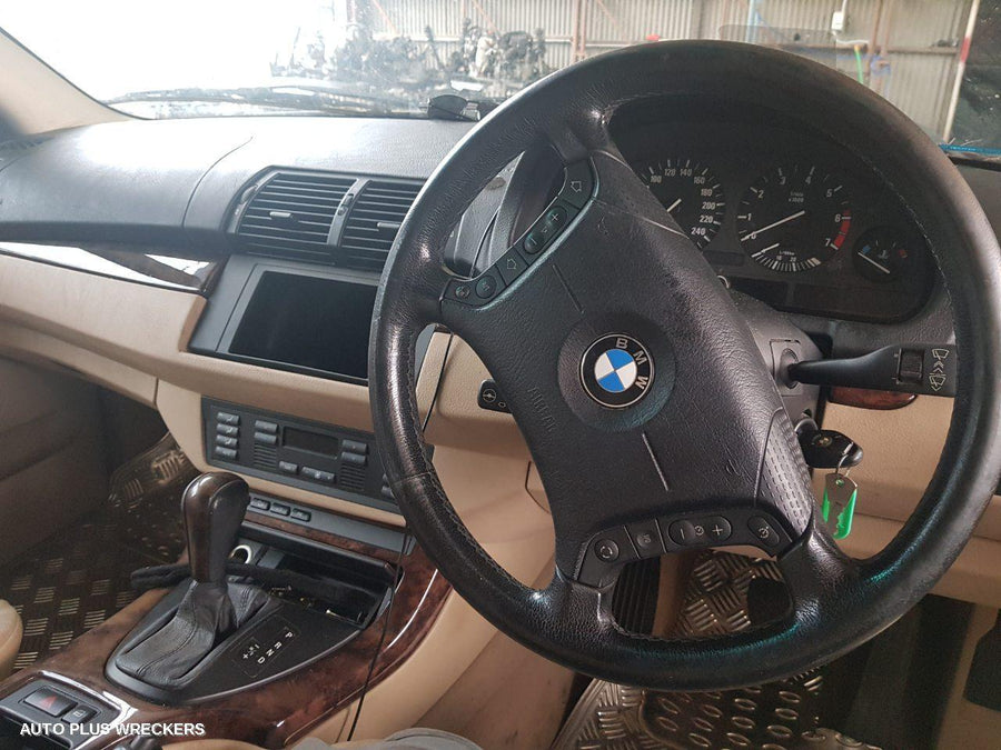 2002 Bmw X5 Right Guard