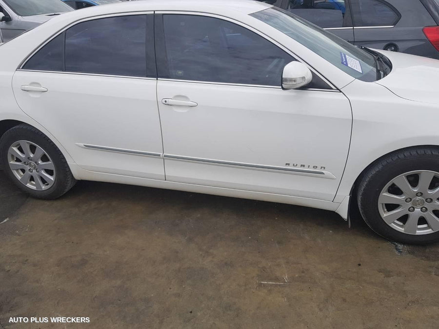 2009 Toyota Aurion Right Front Window Reg Motor