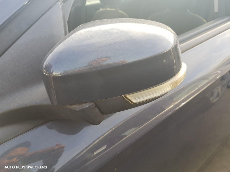 2013 Ford Mondeo Rear Bumper