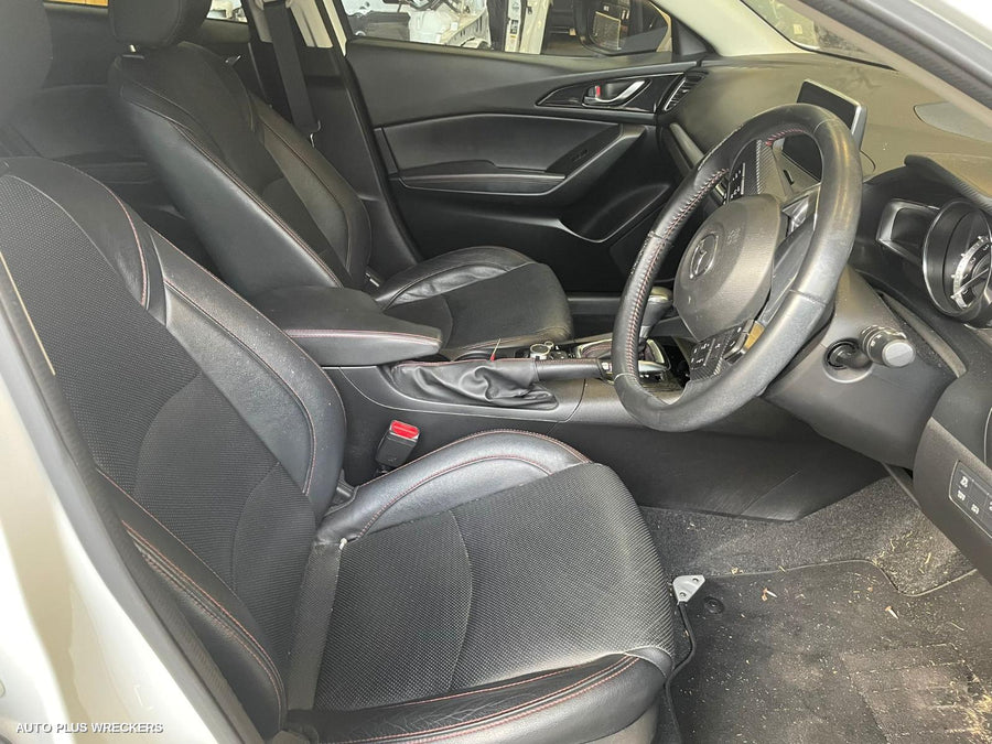 2016 Mazda 3 Starter