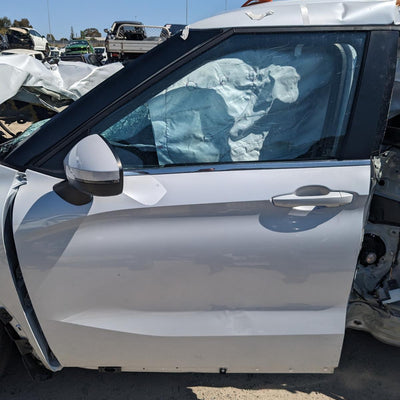 2021-2026 Mitsubishi Outlander Door Handle