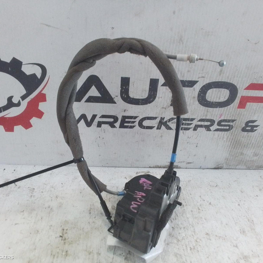 2005-2015 Nissan Navara Door Boot Gate Lock