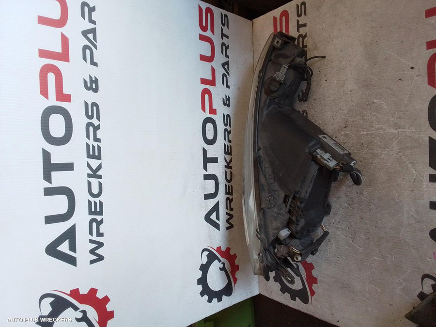 2002 Peugeot 206 Left Headlamp