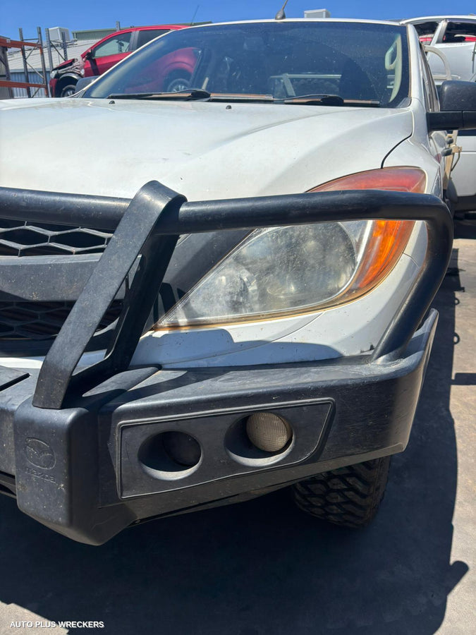 2011-2020 Mazda Bt50 Right Guard