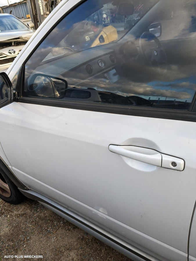 2004 Mitsubishi Outlander Bonnet