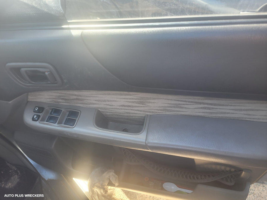 2002 Nissan Patrol Left Front Door