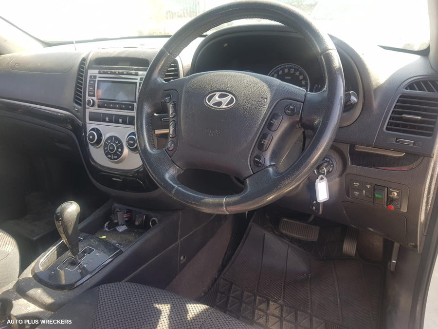 2008 Hyundai Santa Fe Grille