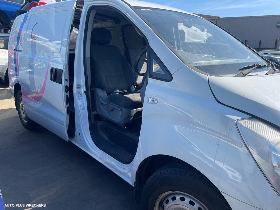 2010 Hyundai Iload/imax Air Cleaner Box