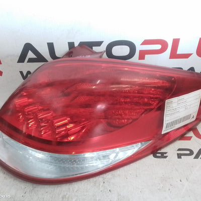 2011-2018 Hyundai Veloster Right Taillight