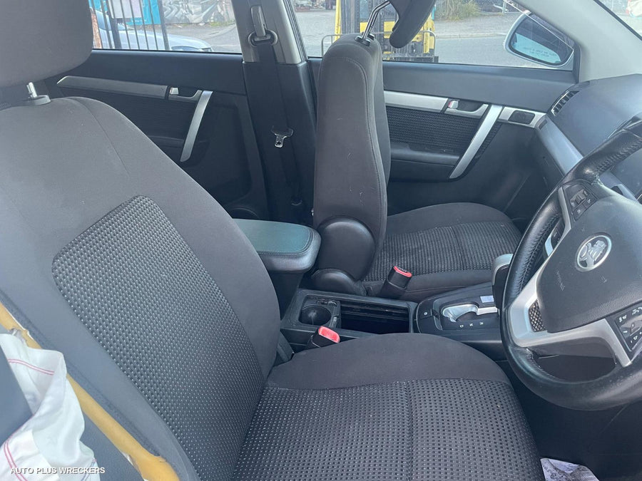 2016 Holden Captiva Left Rear Door Sliding