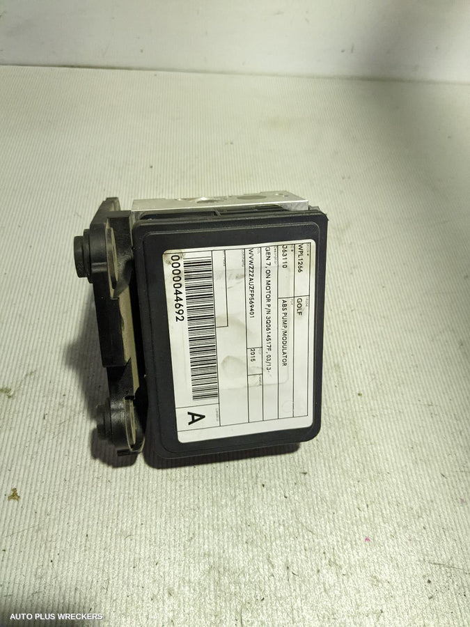2015 Volkswagen Golf Abs Pump Modulator