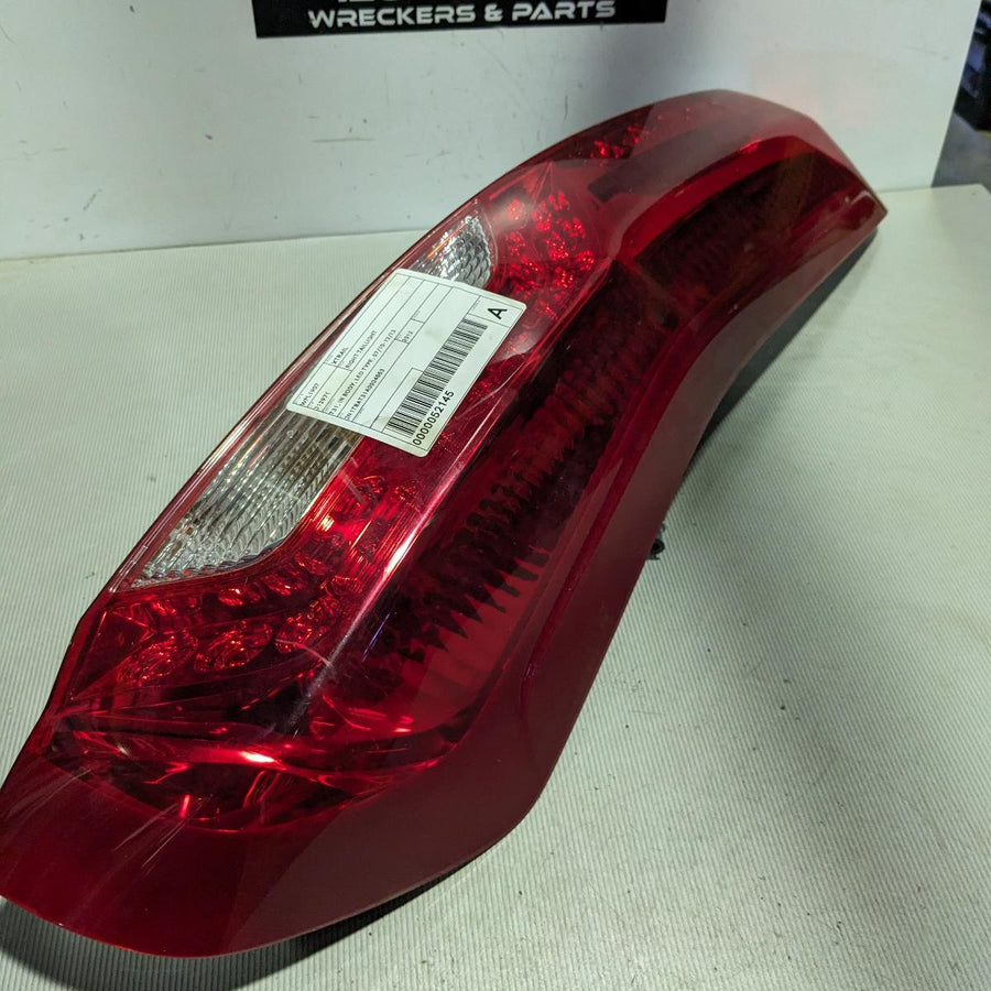 2010-2013 Nissan Xtrail Right Taillight
