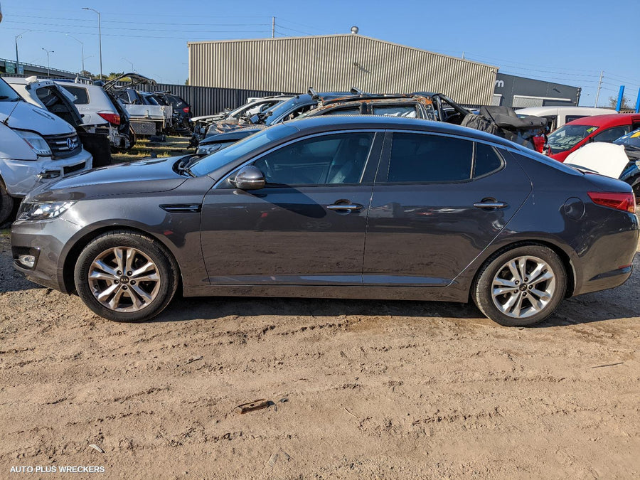 2013 Kia Optima Right Front Door Window