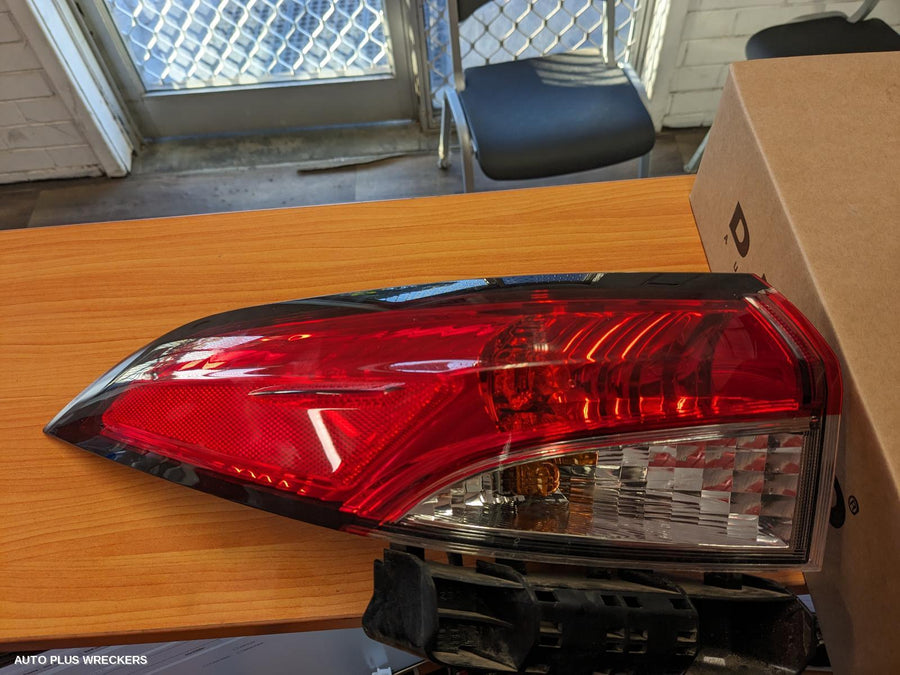 2019-2026 Toyota Corolla Left Taillight