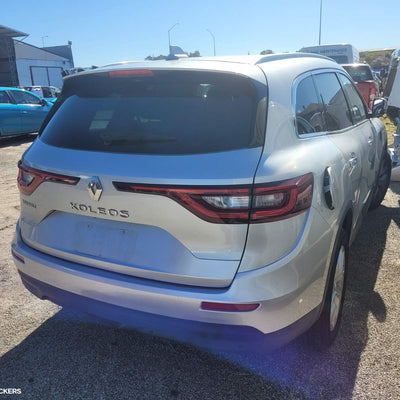 2017 Renault Kaleos Left Taillight