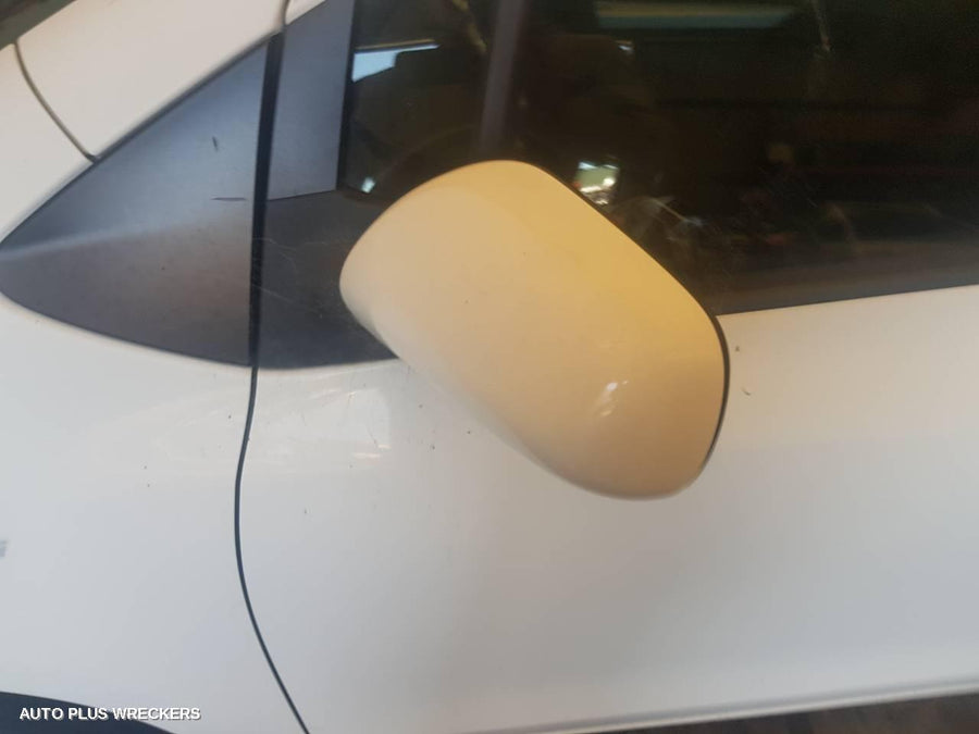 2007 Toyota Yaris Sunvisor