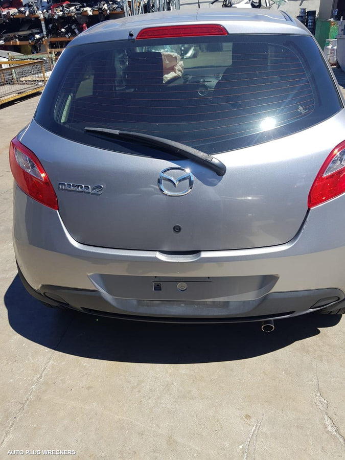 2007-2014 Mazda 2 Right Rear Door Window