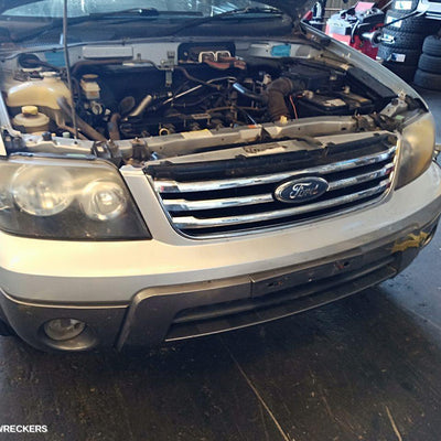 2007 Ford Escape Left Rear Door Window