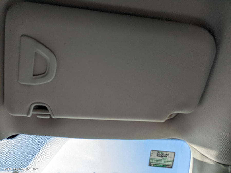 2016 Renault Kaleos Left Front Door Window