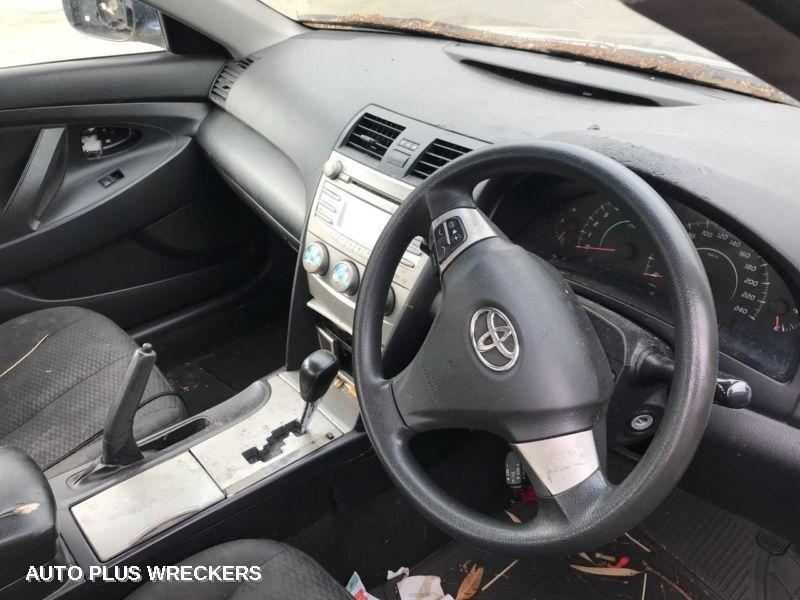 2007 Toyota Camry Sunvisor