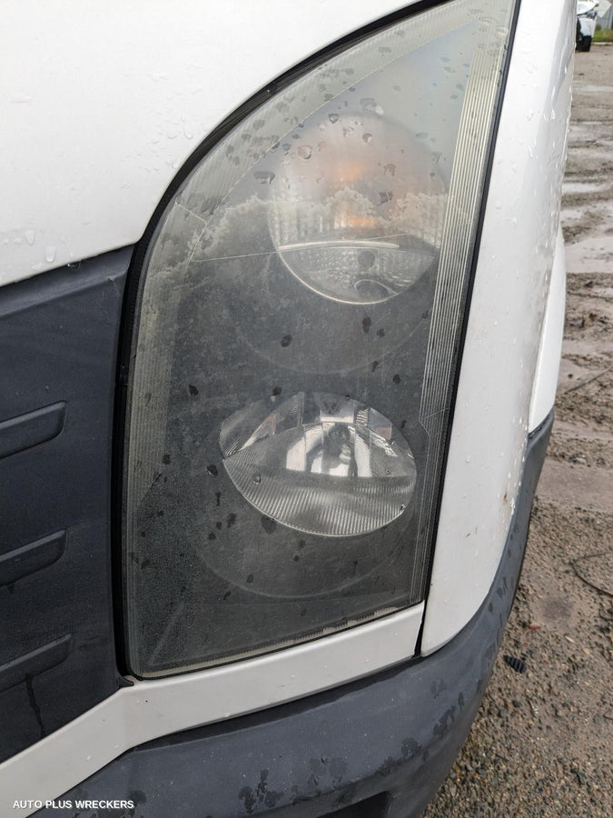 2012 Volkswagen Crafter Left Headlamp