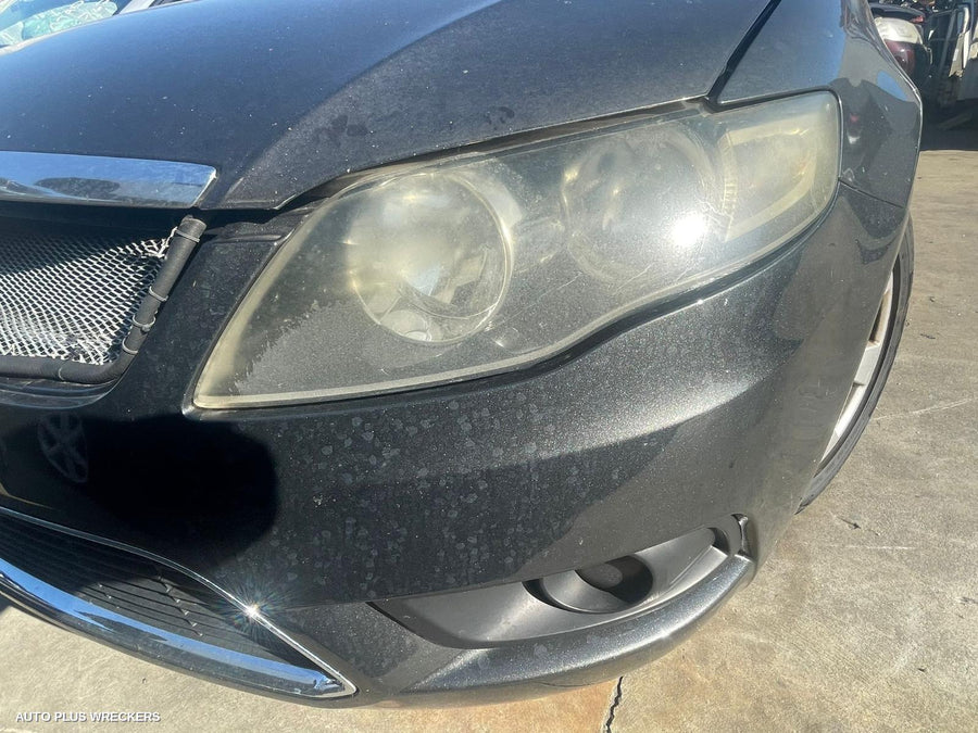 2010 Ford Falcon Right Front Door