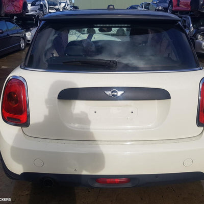 2016 Mini Cooper Right Taillight