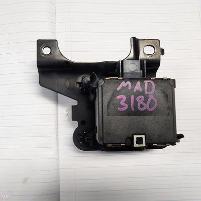 2015-2026 Mitsubishi Pajero Misc Switch Relay