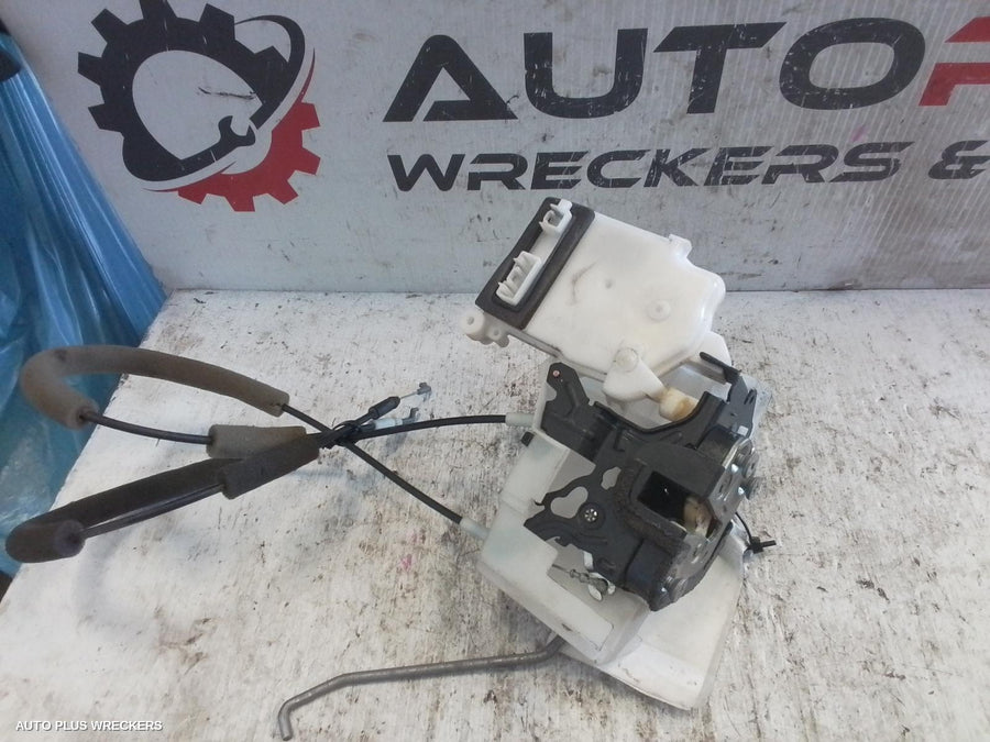 2006-2012 Mazda Cx7 Door Boot Gate Lock