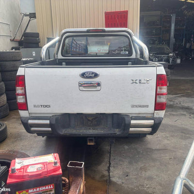 2009 Ford Ranger Left Headlamp