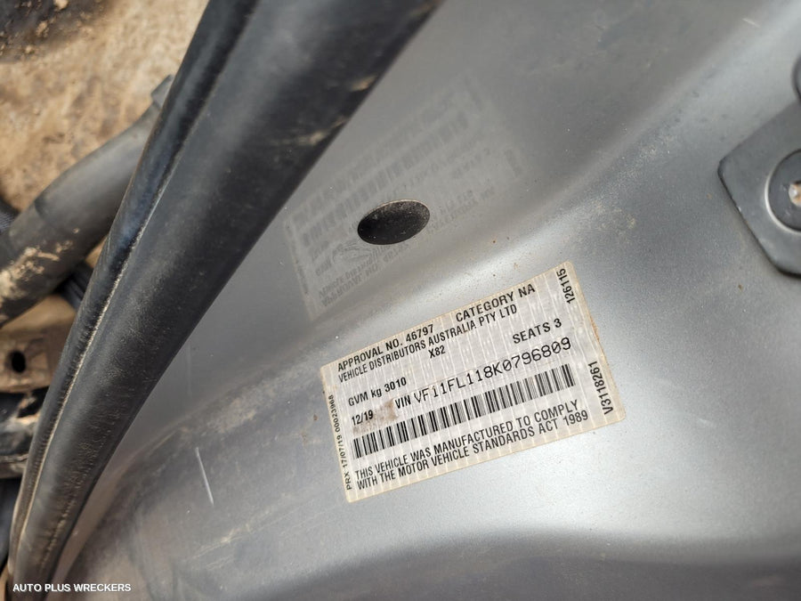 2020 Renault Trafic Caliper