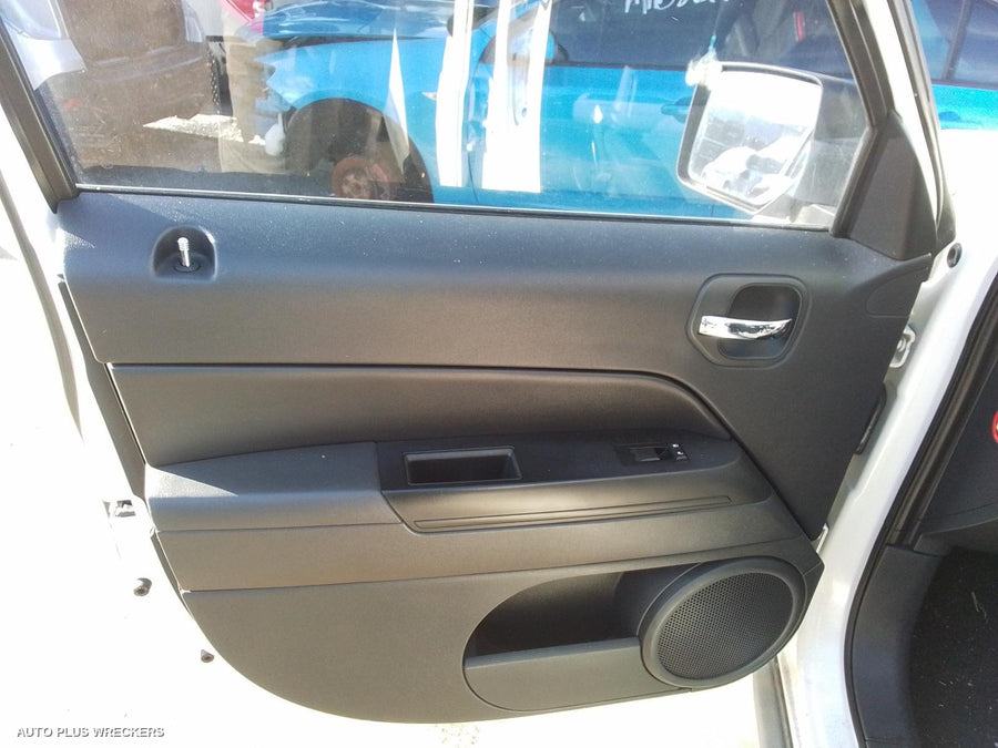 2010 Jeep Patriot Left Rear Wnd Reg Motor