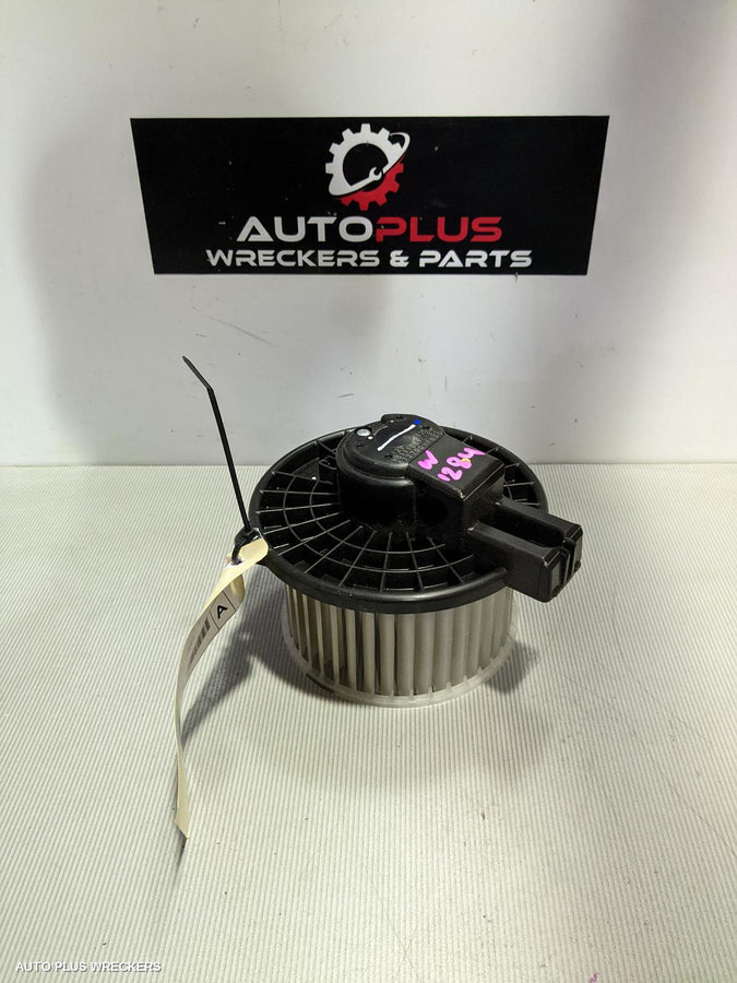 2018 Mazda 2 Heater Fan Motor