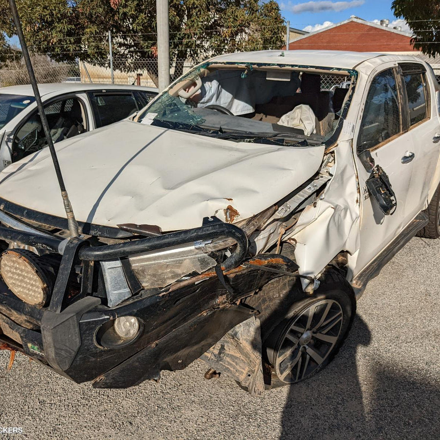 2019 Toyota Hilux Instrument Cluster