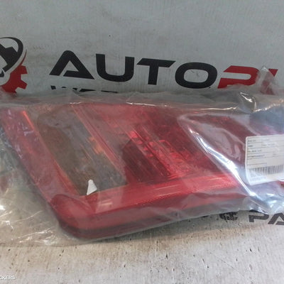2002-2008 Nissan Murano Right Taillight