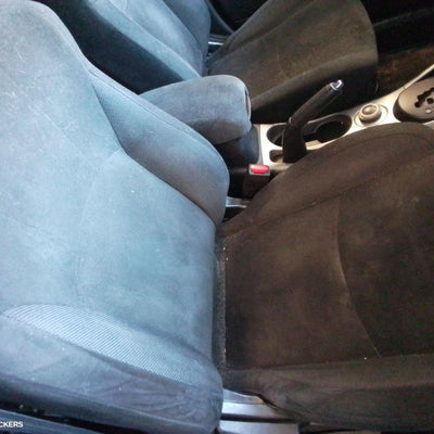 2006-2012 Mitsubishi Outlander Washer Bottle