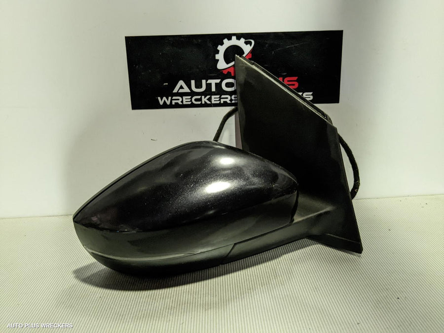 2010 Volkswagen Polo Right Door Mirror