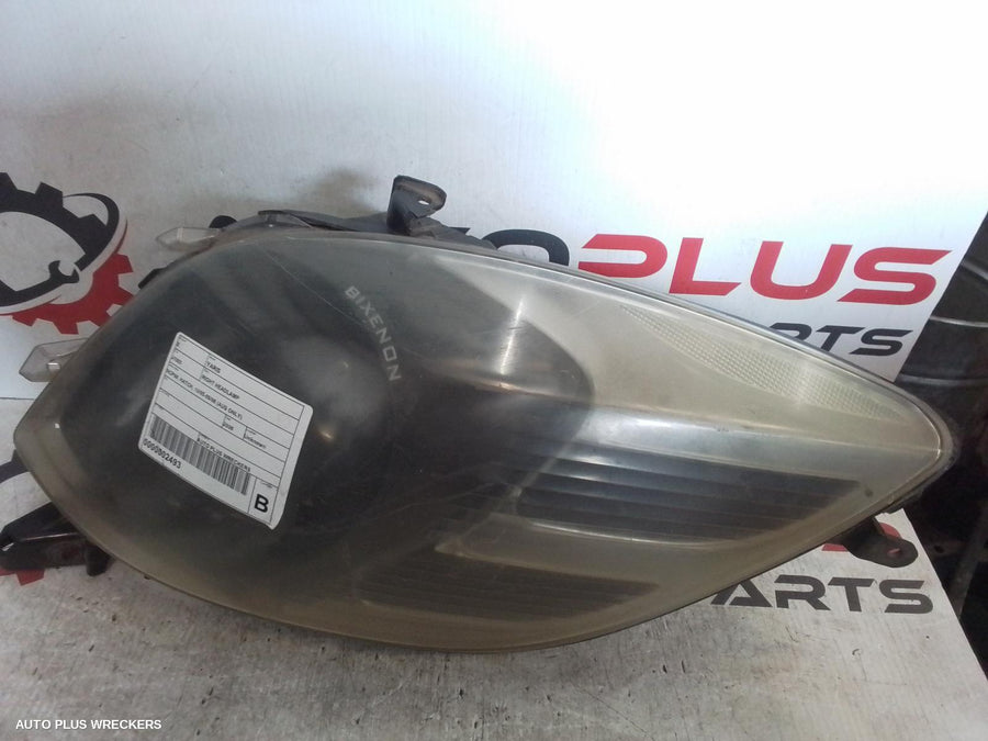 2006 Toyota Yaris Right Headlamp