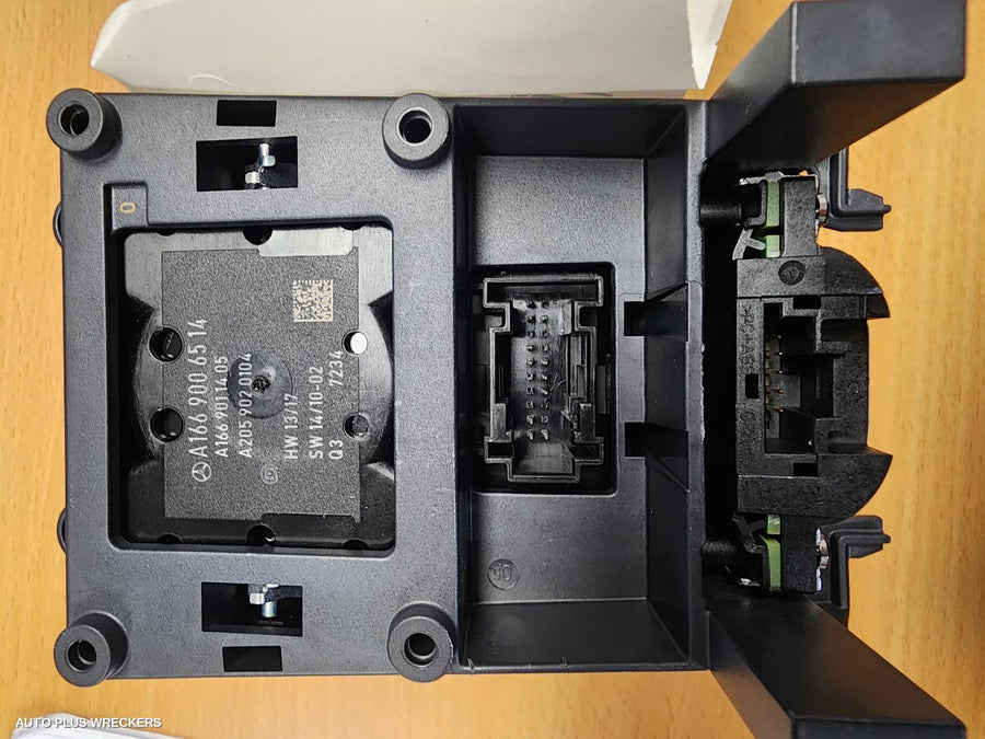 2015-2019 Mercedes Gle Class Combination Switch
