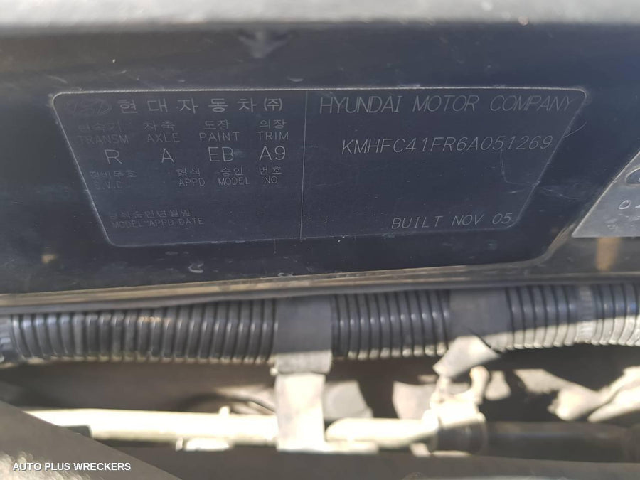 2006 Hyundai Grandeur Left Rear Door Window