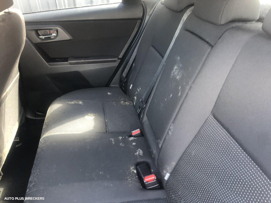 2015 Toyota Corolla Right Taillight