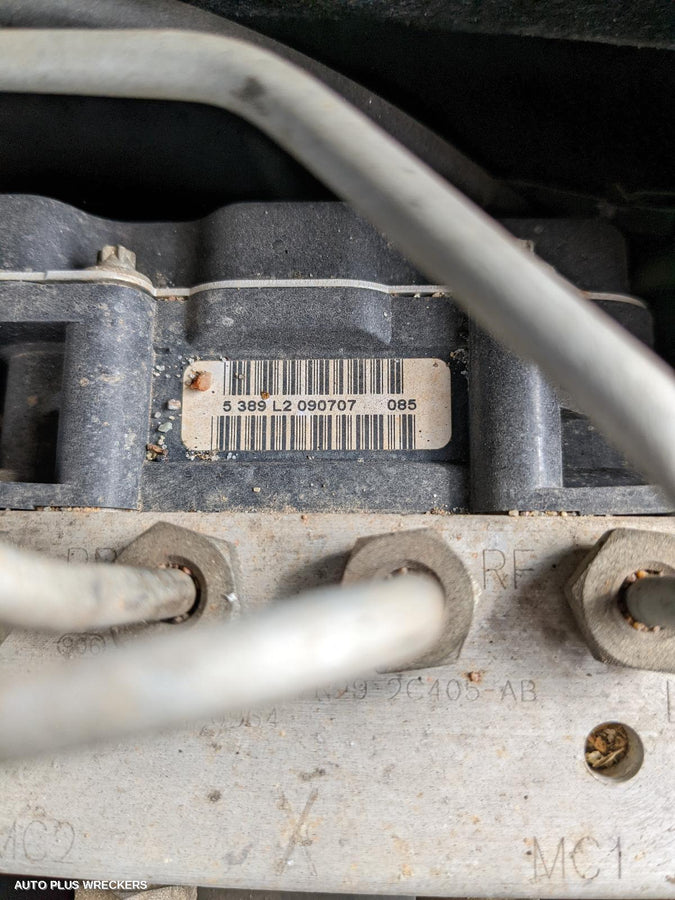 2007 Ford Fairlane Door Boot Gate Lock