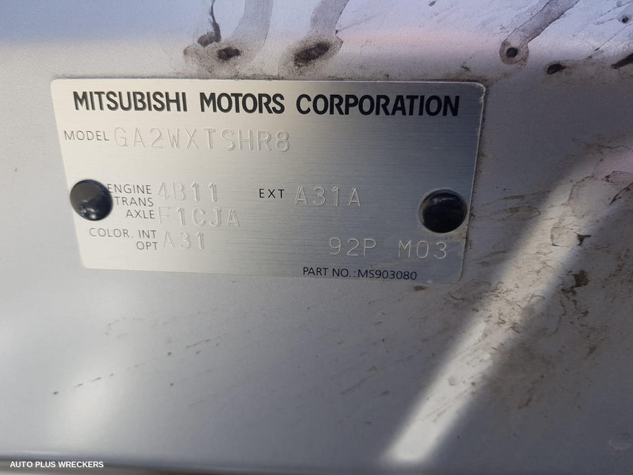 2012 Mitsubishi Asx Left Rear Door Sliding