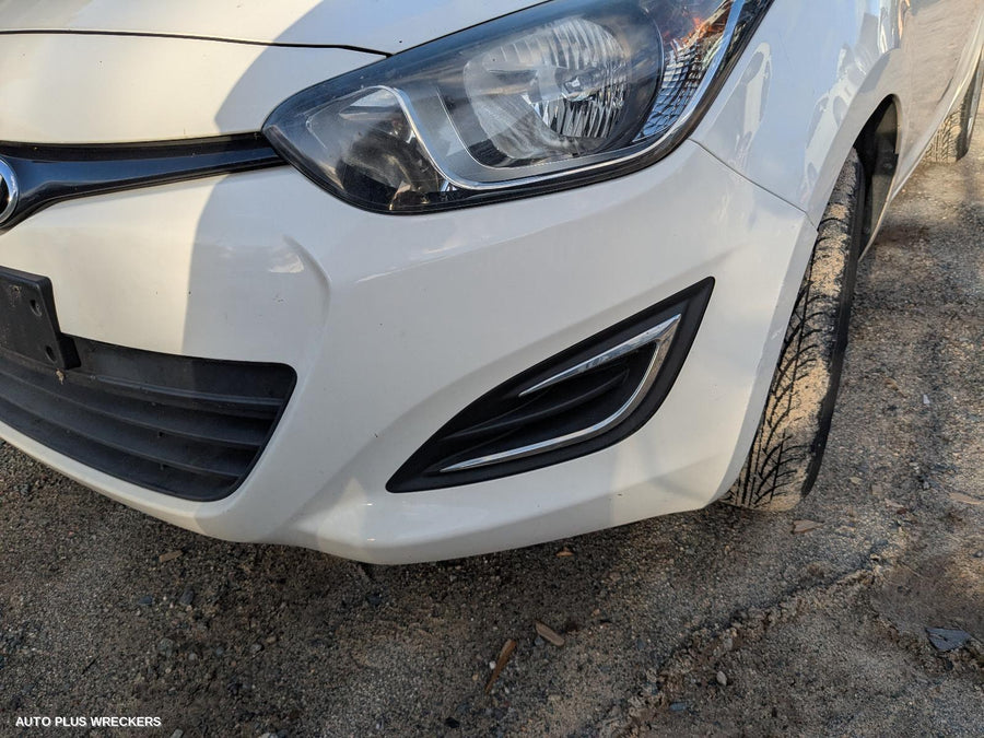 2013 Hyundai I20 Left Rear Door Sliding