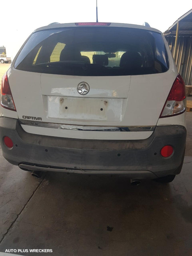2008 Holden Captiva Left Headlamp